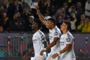 豪门欧冠夜：姆总3球皇马5-0 索博送点利物浦0-1 穆帅带队0-1切尔西